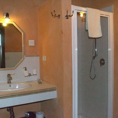 בית כפרי Airone House *