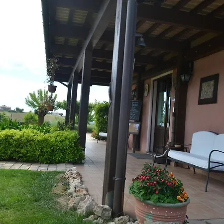 בית כפרי Airone House *