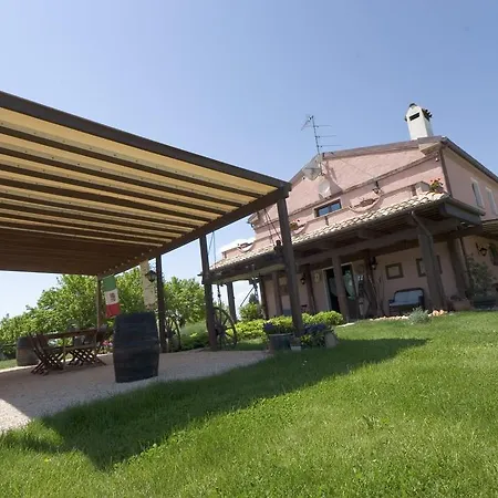 Gospodarstwo wiejskie Airone House *