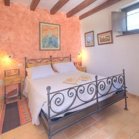 Gospodarstwo wiejskie Airone House Osimo