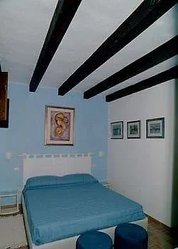 Airone House *